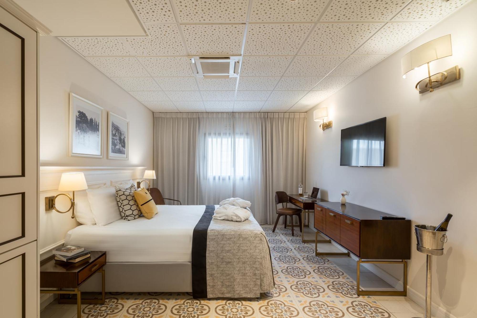 Edmond Luxury Hotel & Spa 罗什平纳 外观 照片