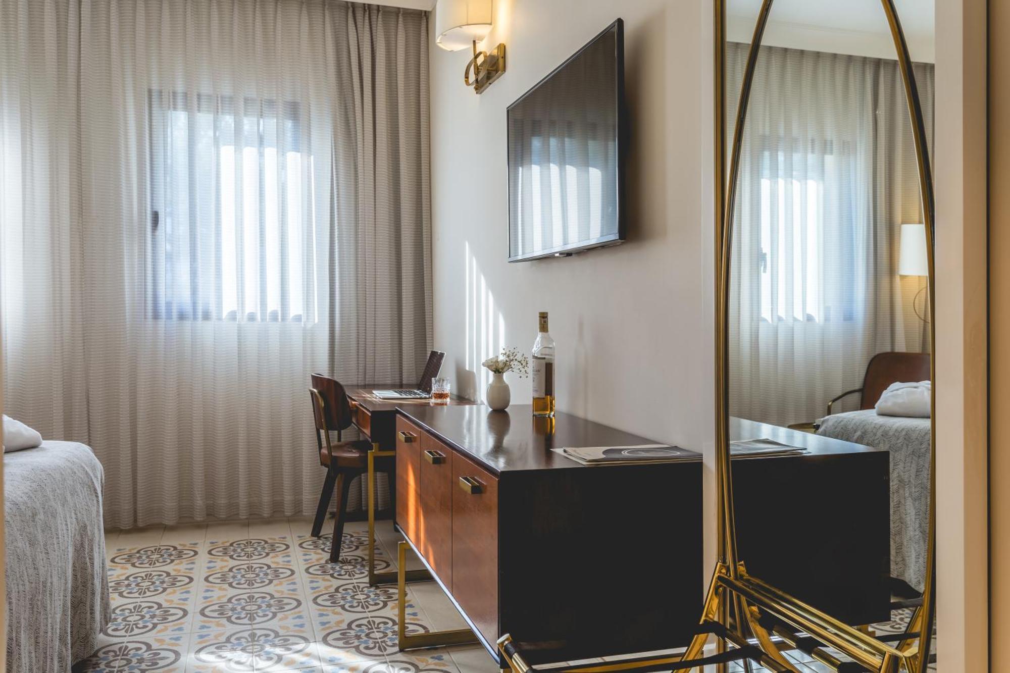 Edmond Luxury Hotel & Spa 罗什平纳 外观 照片