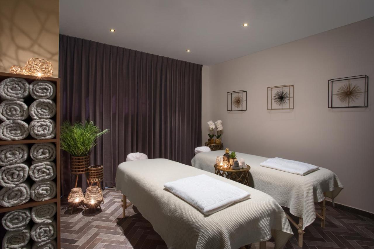Edmond Luxury Hotel & Spa 罗什平纳 外观 照片